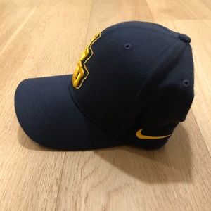 Men’s Nike Dri-fit, West Virginia University Mountaineers Fitted Hat ( WVU ).